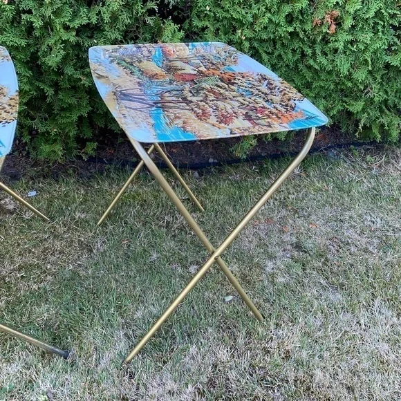 SET Of 2 Vintage Lavada Country Theme Metal TV Trays Metal Tray TV Table MCM - Picture 12 of 14